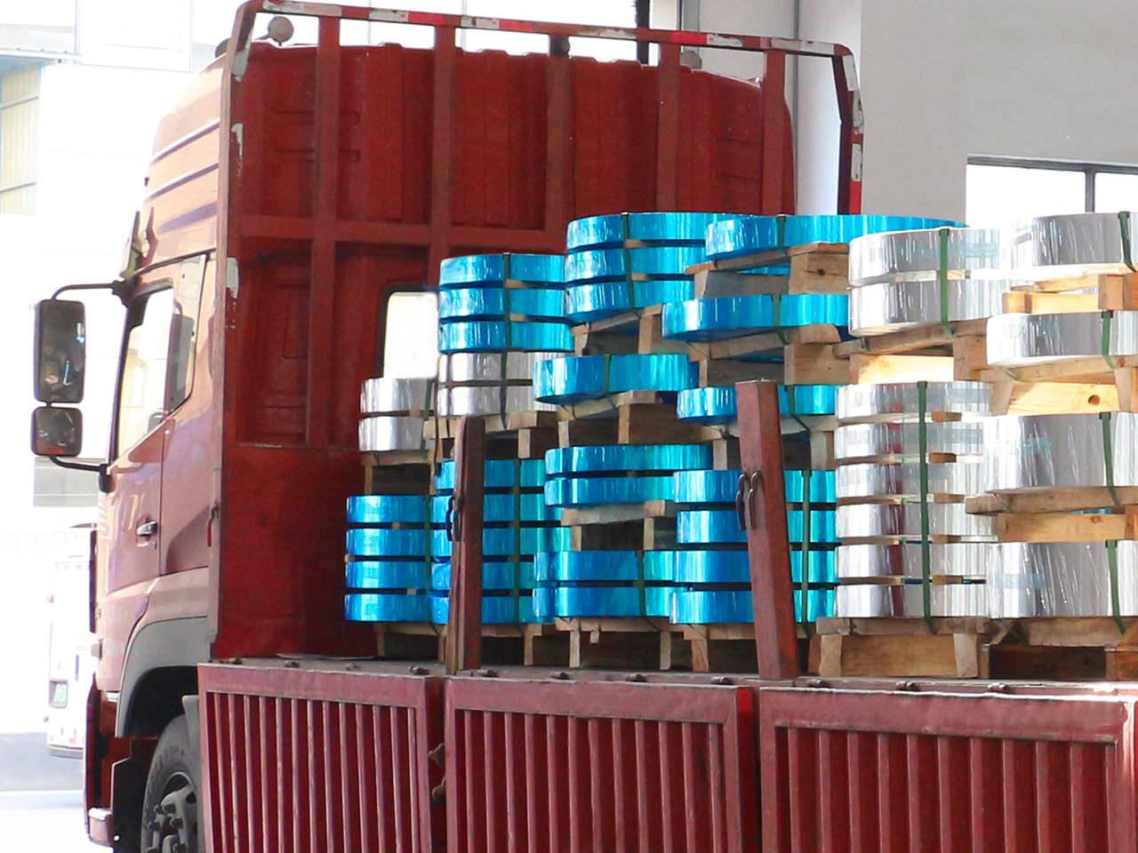 自有物流配送保障